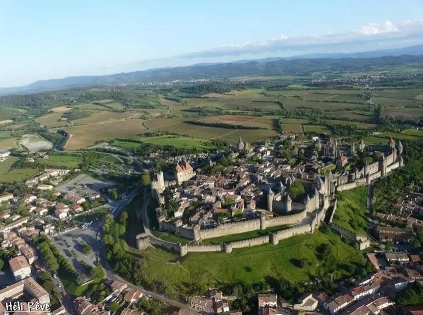 La Maison Du Roi Arthur Carcassonne Bagian luar foto